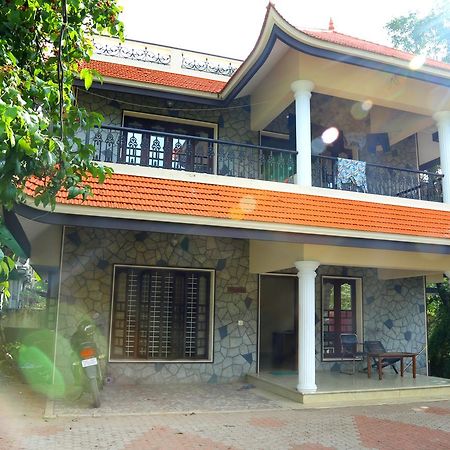Daffodils Homestay Alappuzha Bagian luar foto